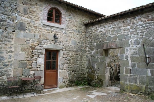 Extérieur du Gites Convers de l'Abbaye du Palais