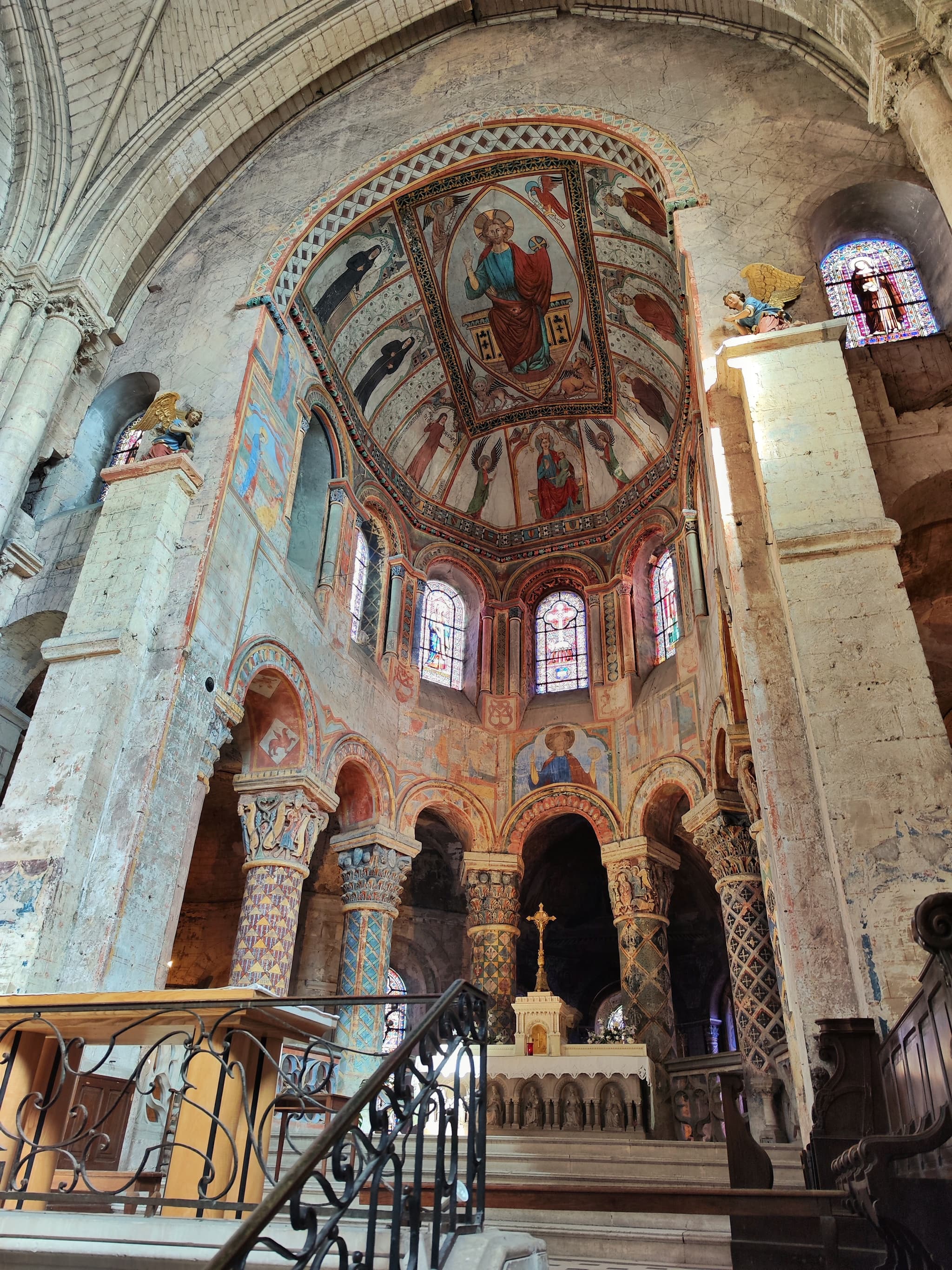 Eglise Sainte Radegonde 3