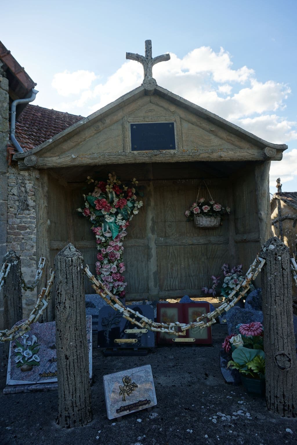 Cimetière de Villard
