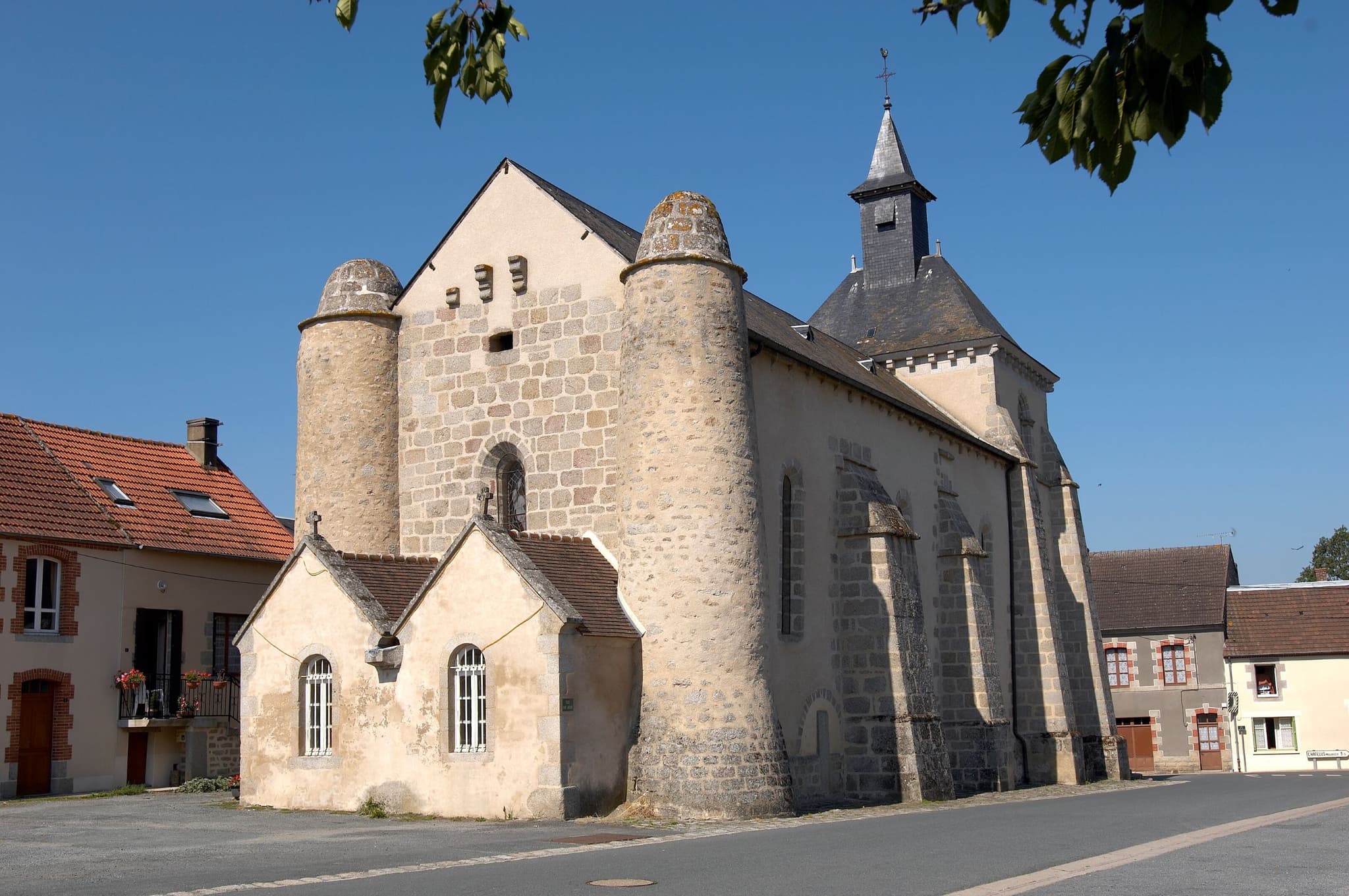 Eglise St Pierre - Roches_3