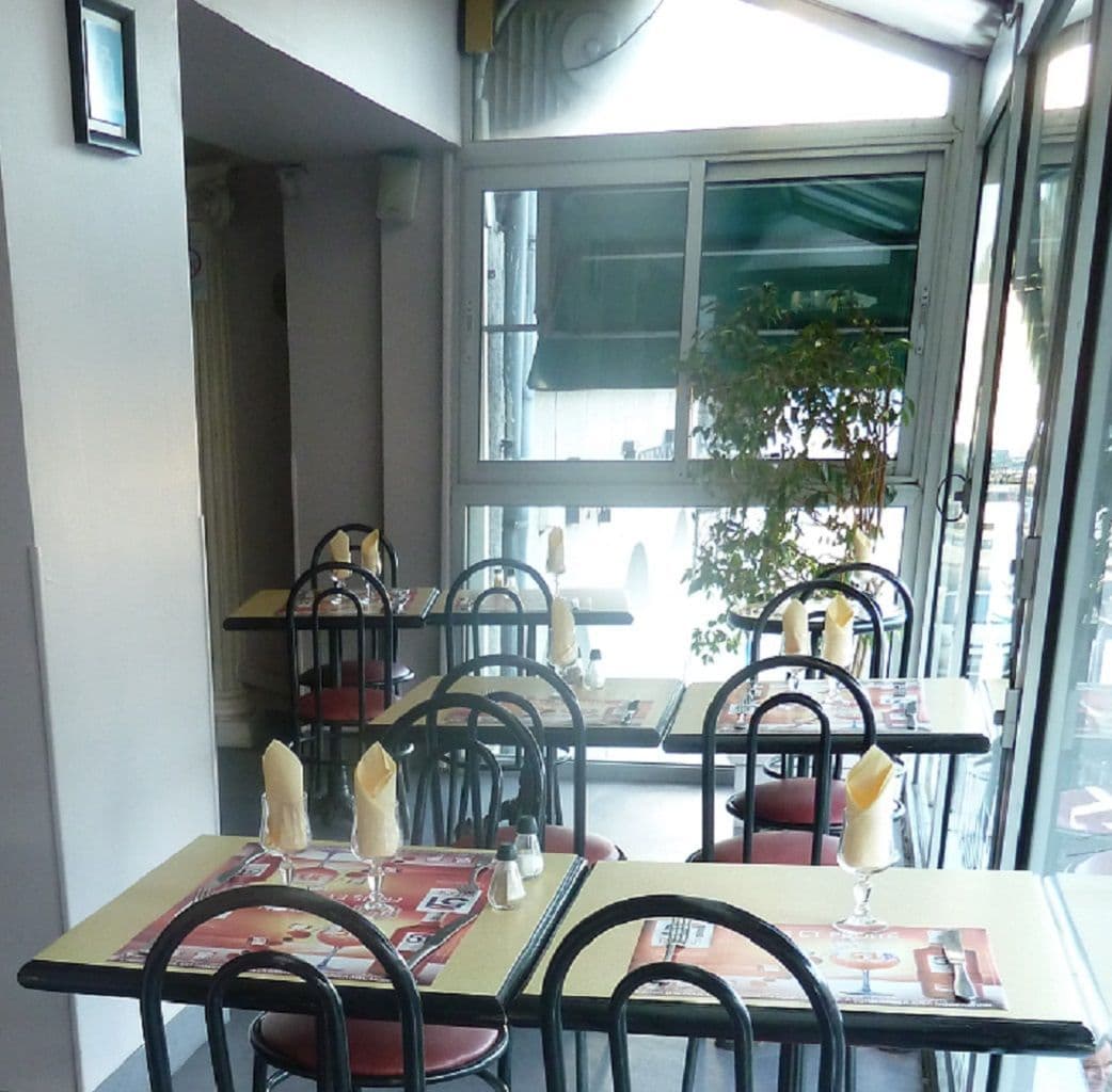 Le Grand Café_1