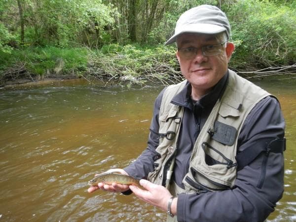Ghislain Bonnet - pêche au tenkara, moniteur guide de pêche creuse, pêche à la truite©G. Bonnet_3