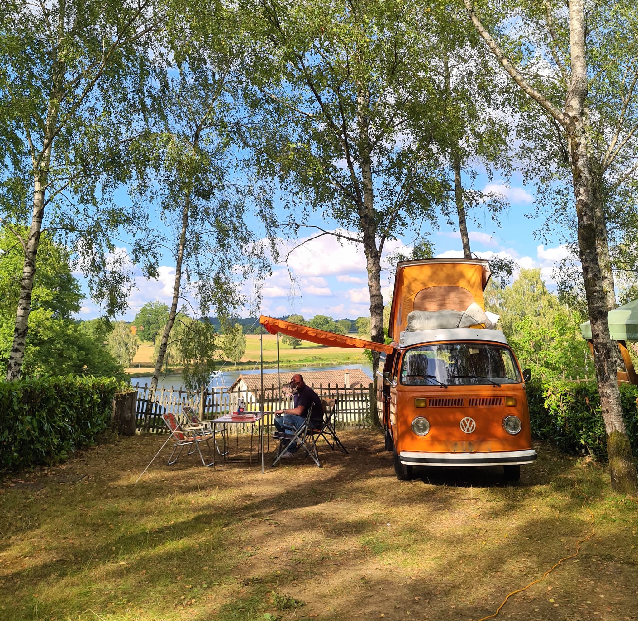 Les emplacements Privilège avec vue sur le Lac du Flower Camping l'Air du Lac_11