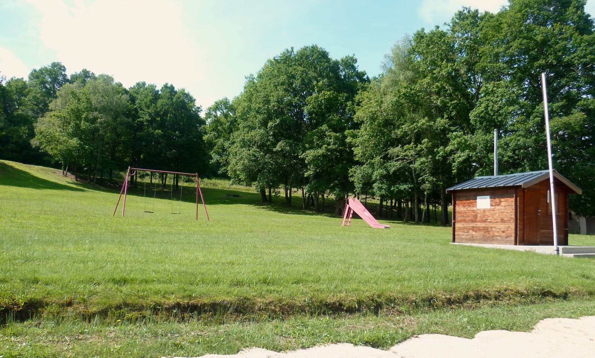 Aire d'accueil camping-car_4