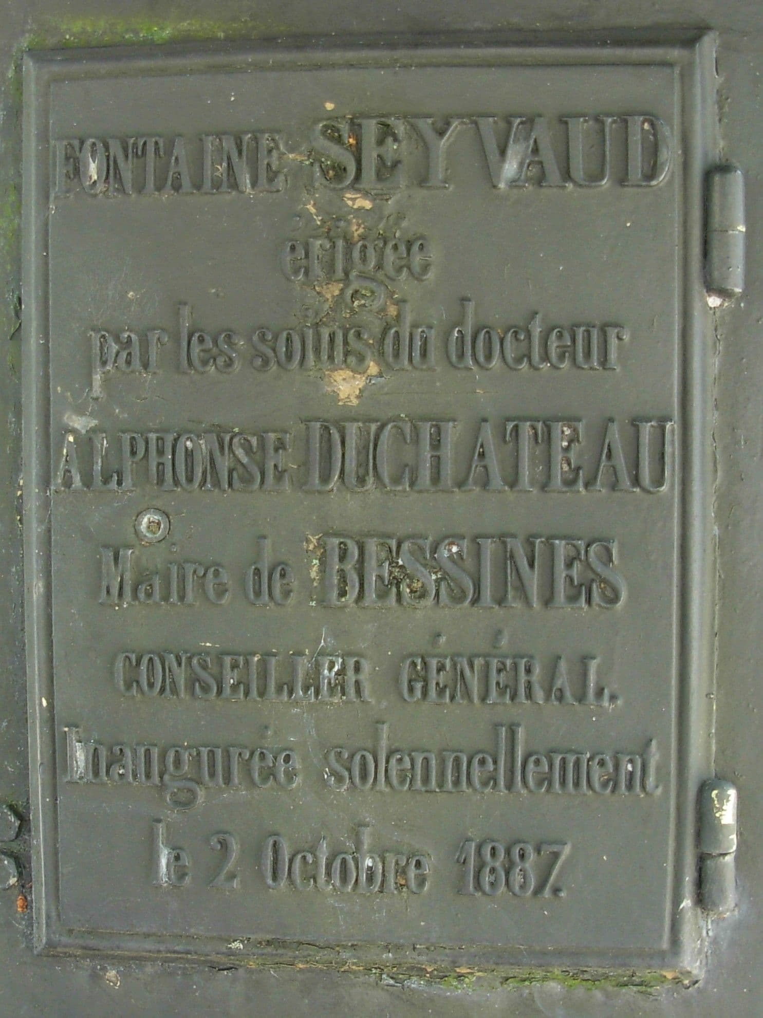 Détails texte fontaine Seyvaud_4