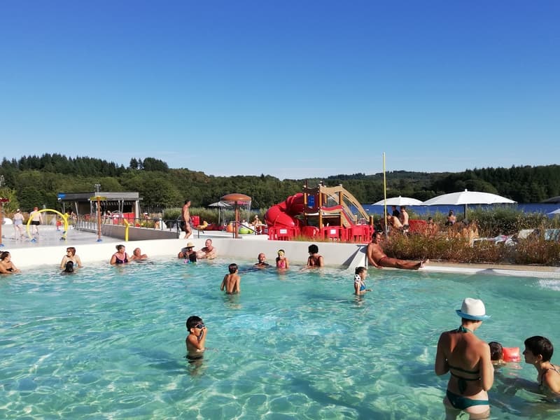 Piscine aqualudique du Lac de Saint-Pardoux - Bassin_6