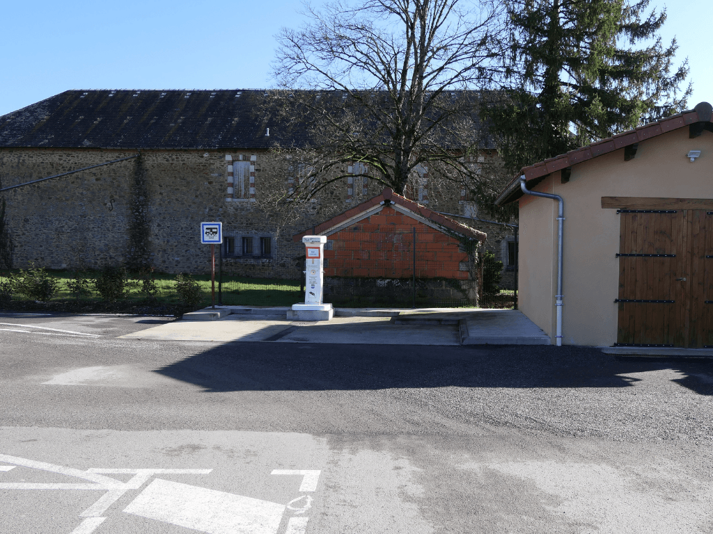 Aire de camping-car, Rochechouart