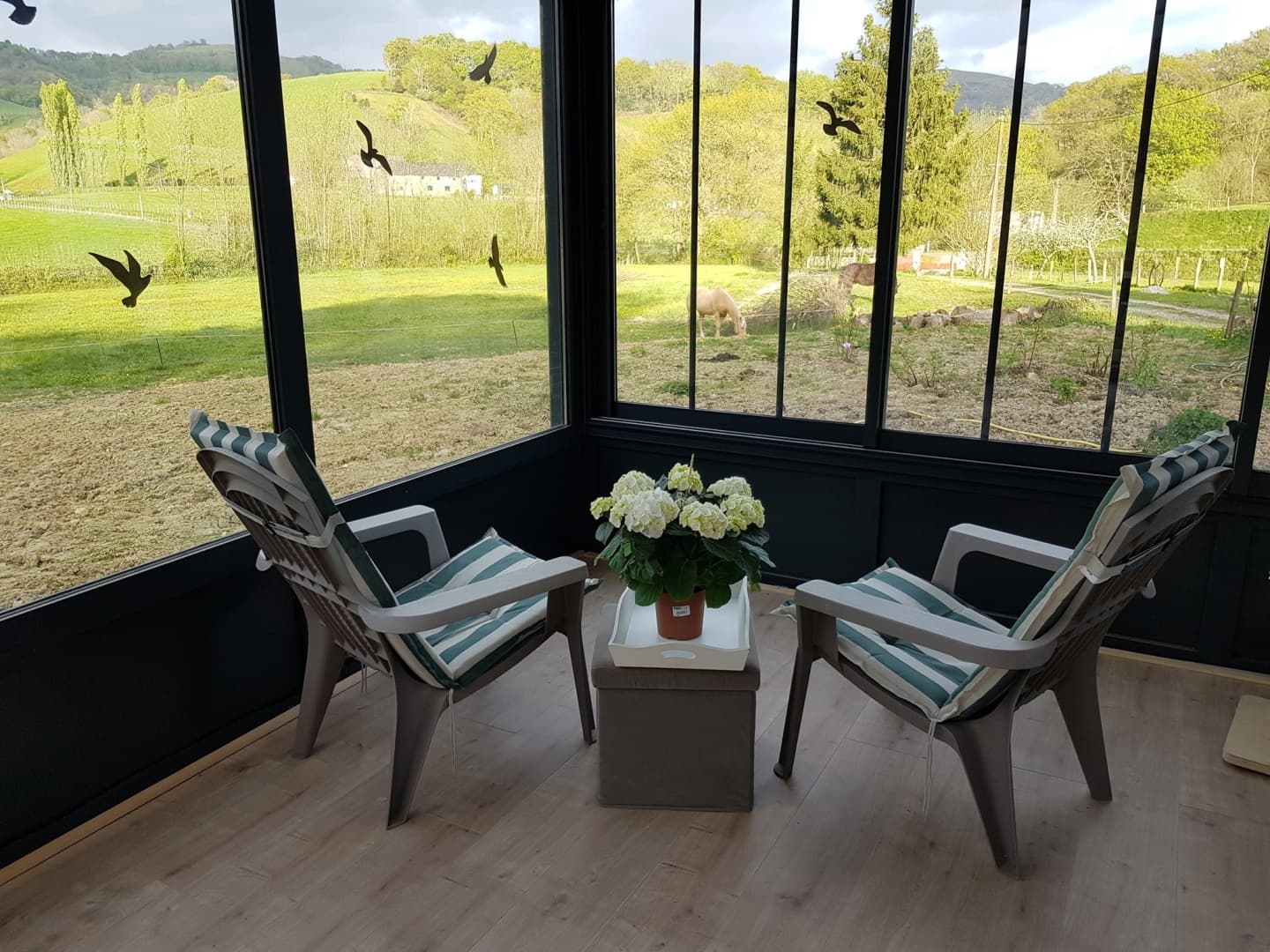 Terrasse chambre Chez Naty chambre hôtes Soule Pays Basque