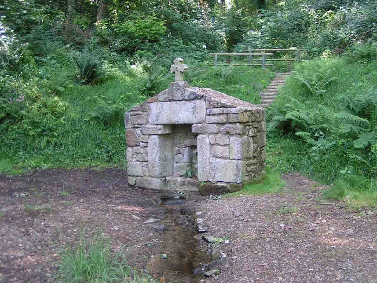 Fontaine St Martin, à Bujaleuf_2