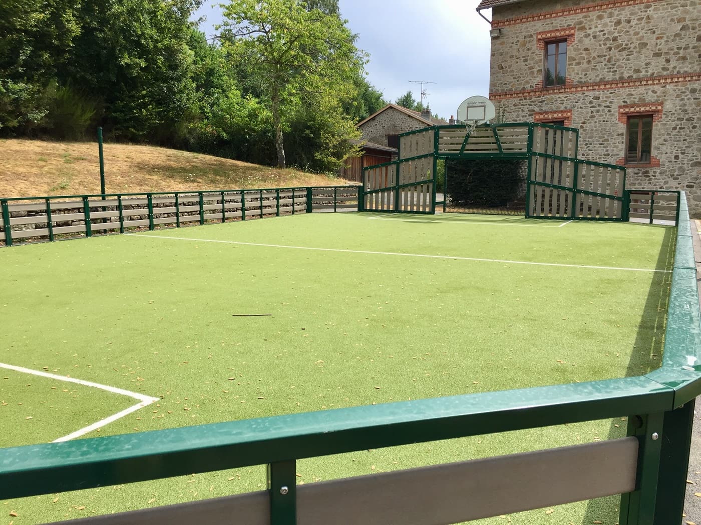 Terrain multisports Eymoutiers_2