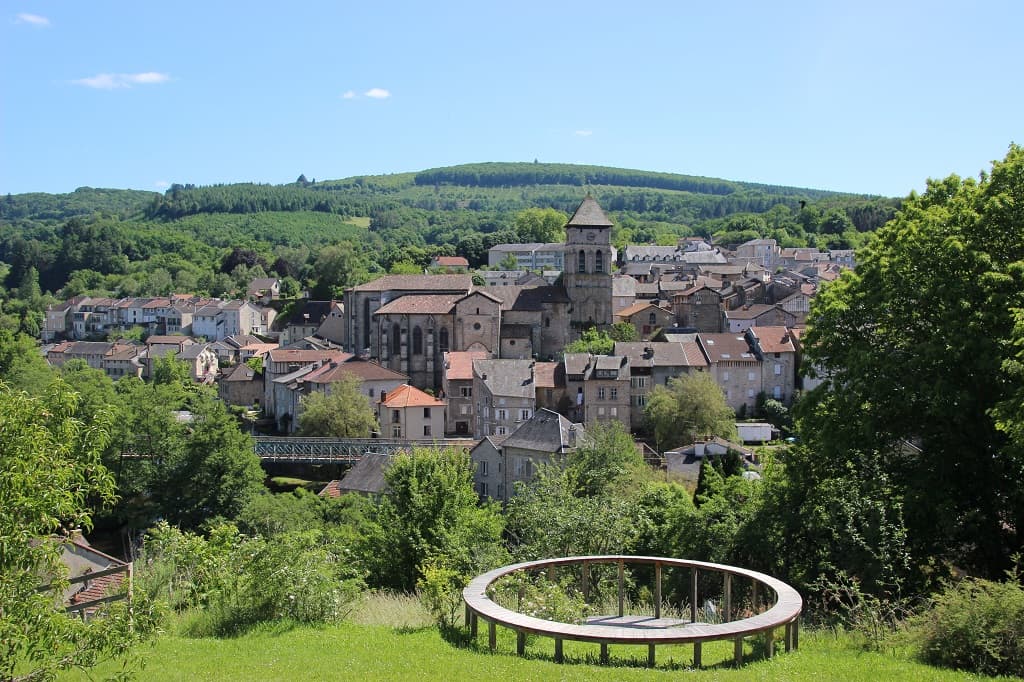 Vue sur Eymoutiers depuis le belvédère_1
