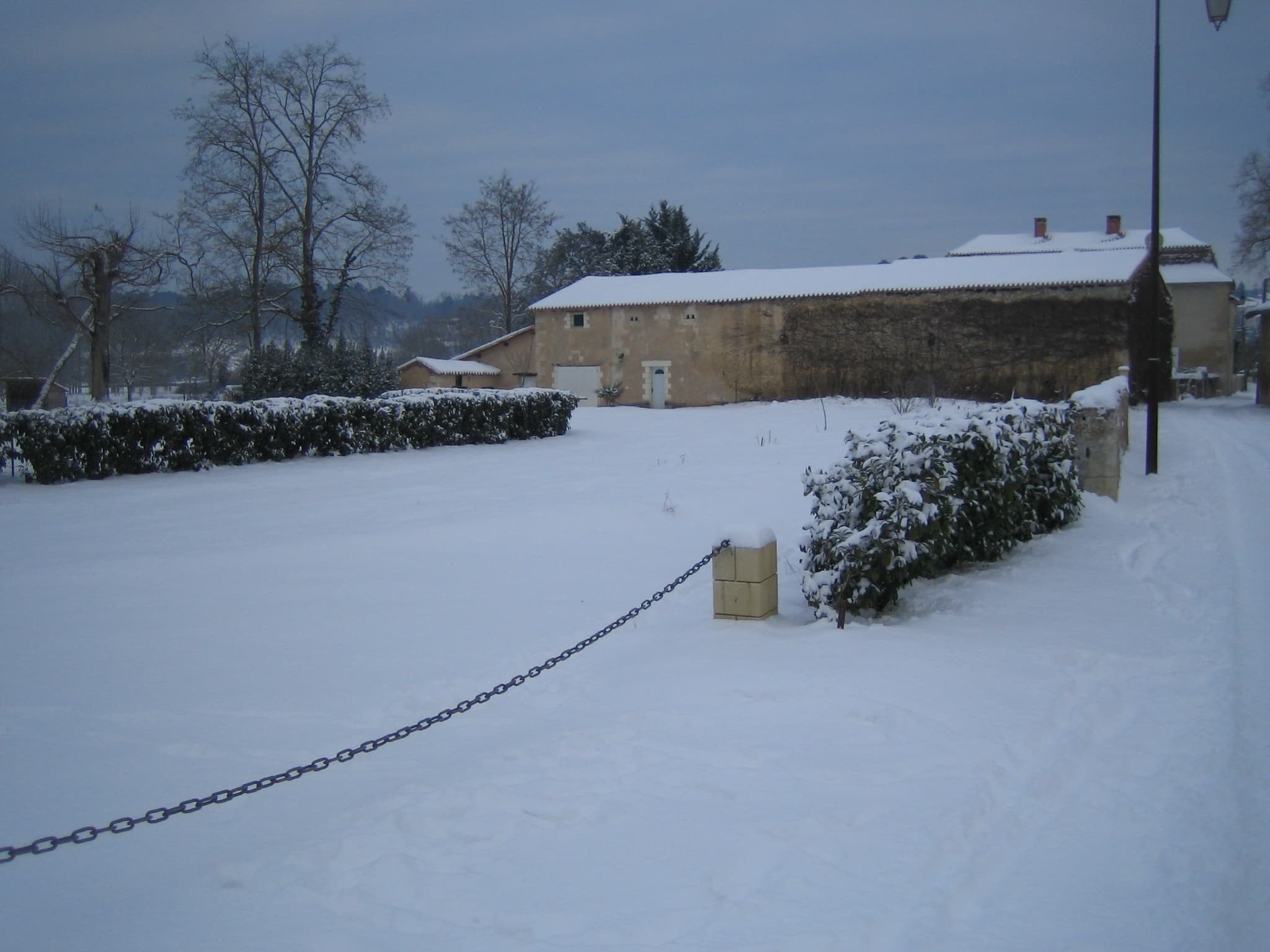 le gîte sous la neige