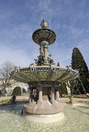 Fontaine de la place de l'Hôtel de Ville_2