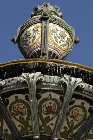 Fontaine de la place de l'Hôtel de Ville_3