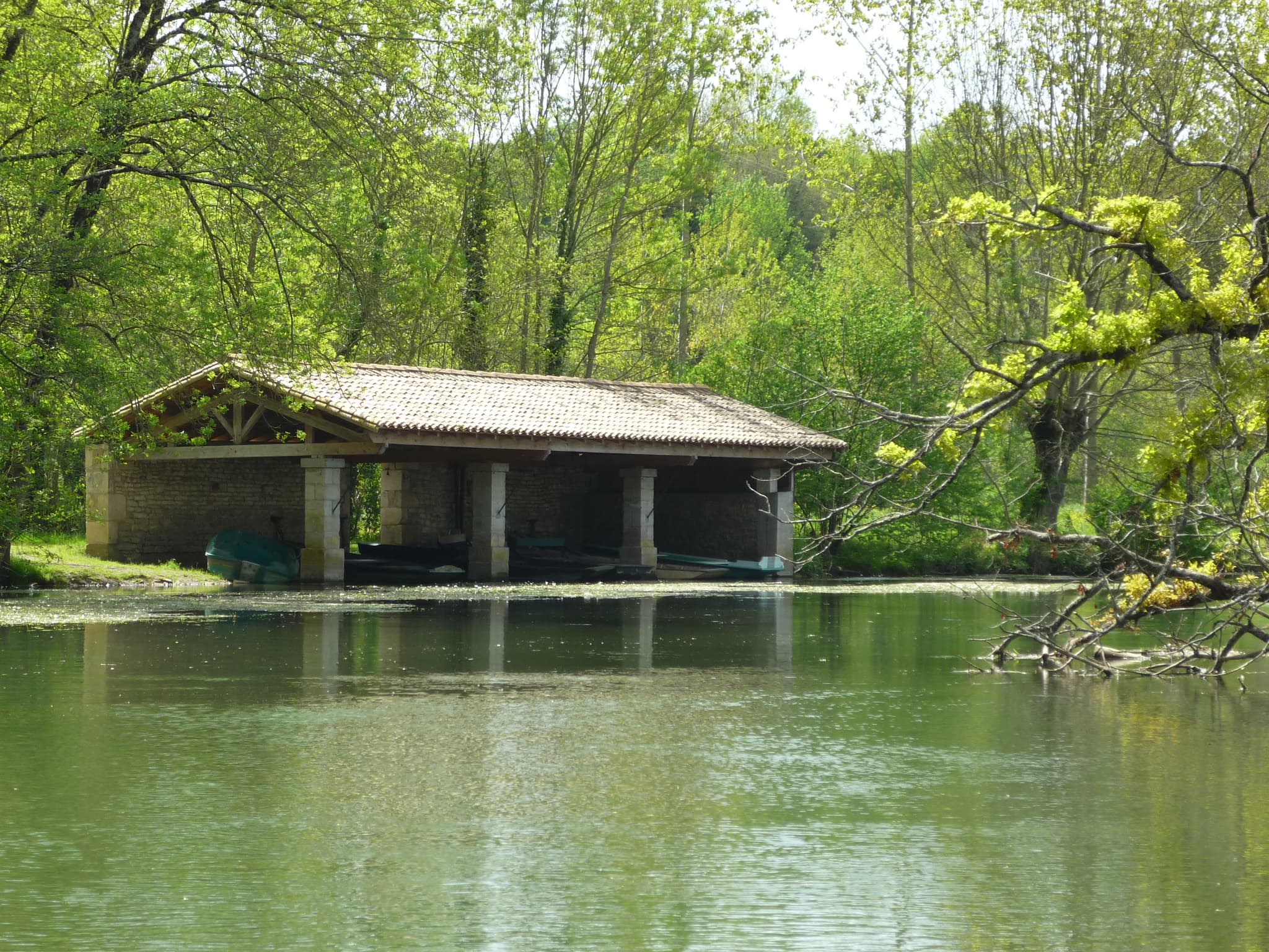 Un des deux lavoirs