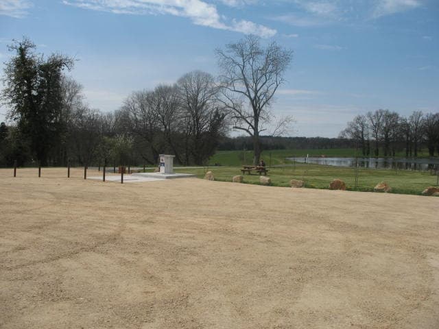 Aire d'accueil camping-car_4