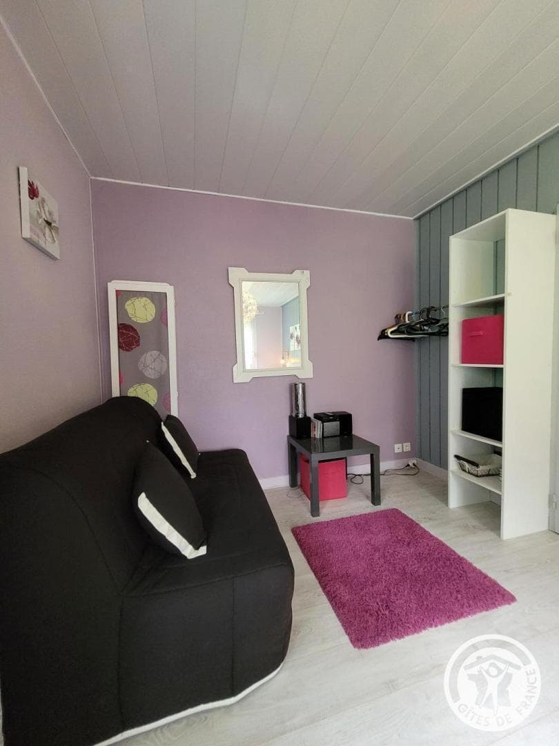 Chalet Fuschia_15