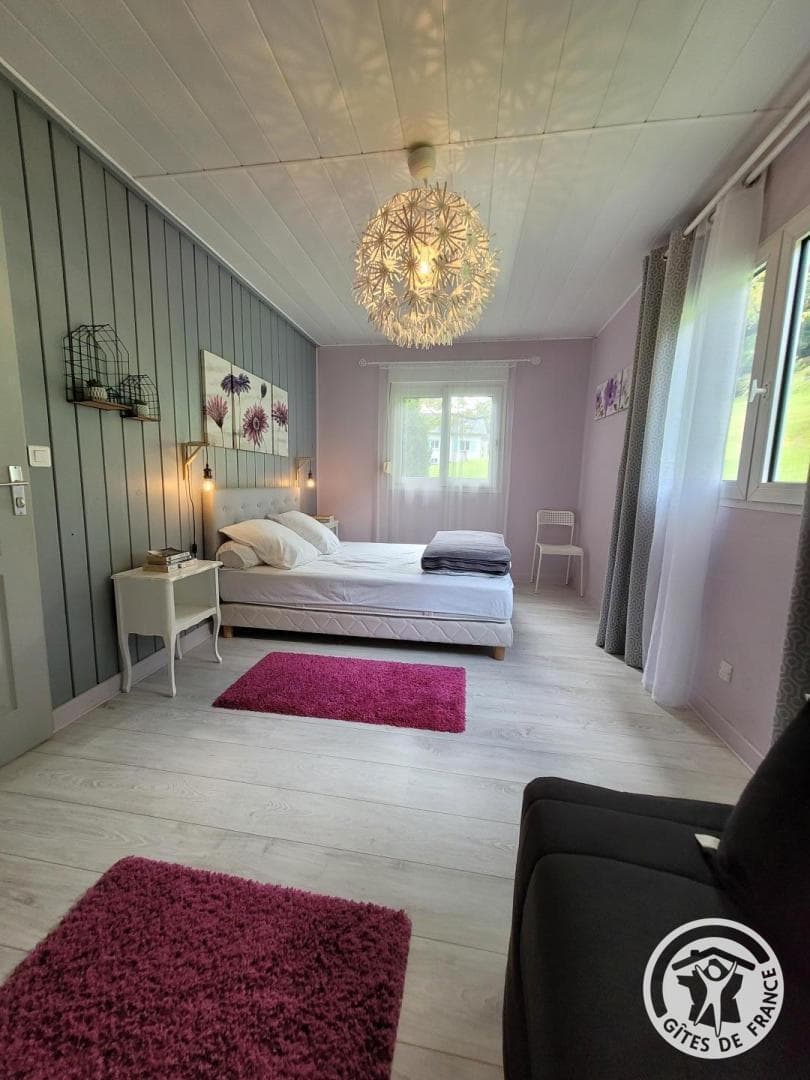 Chalet Fuschia_19