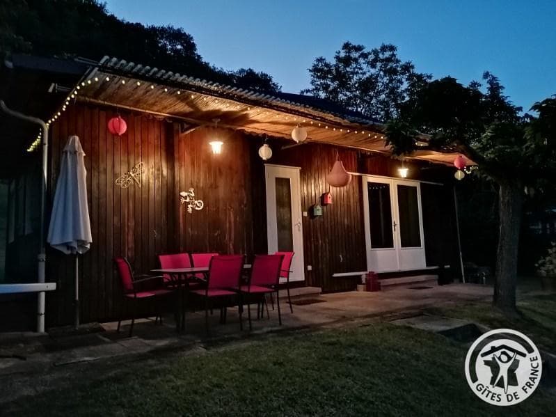 Chalet Fuschia_5