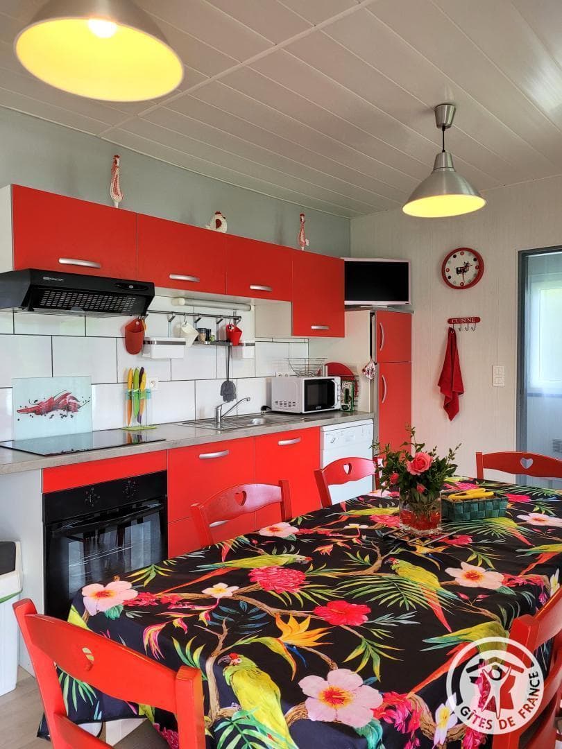 Chalet Fuschia_12