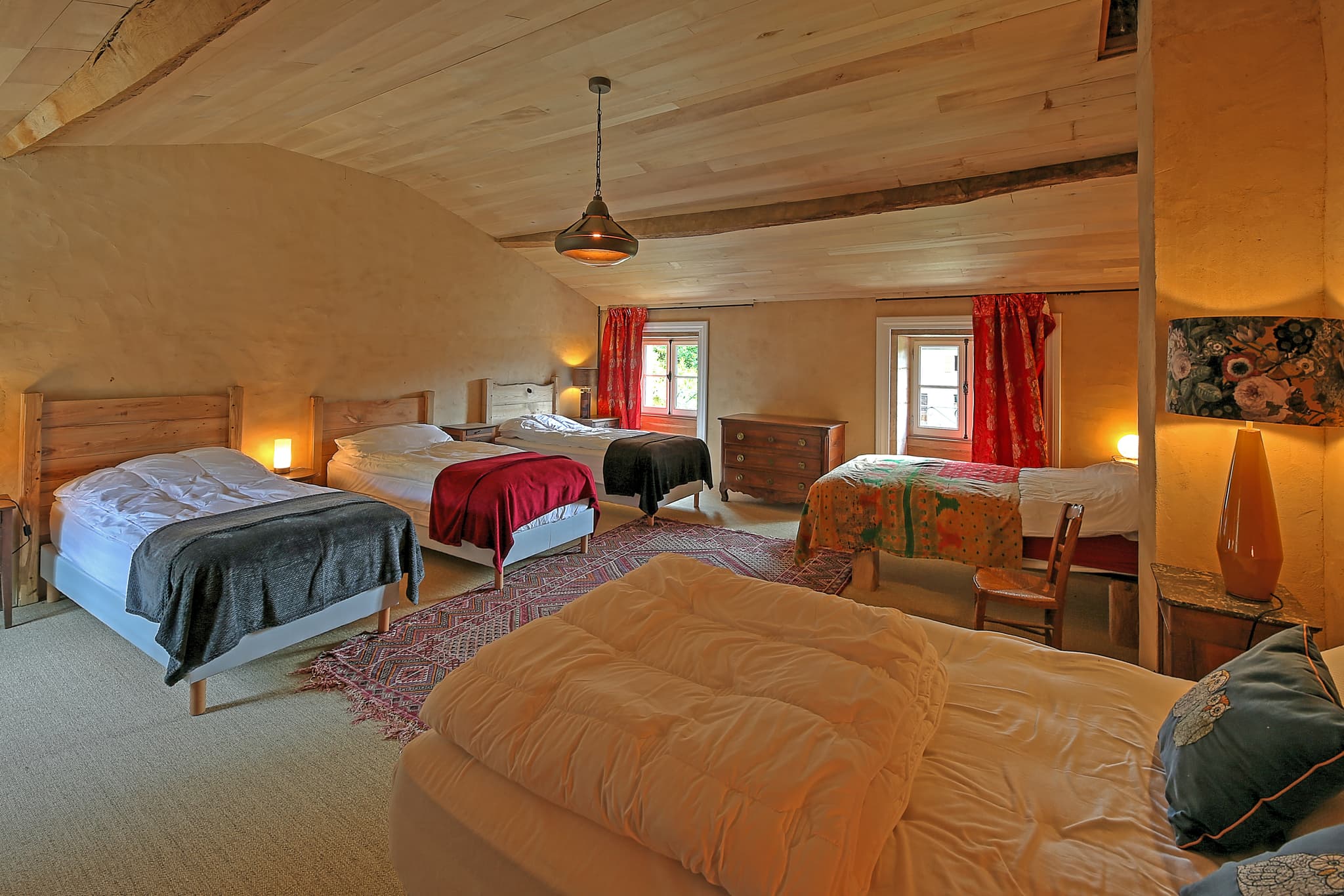 1st floor large bedroom 1c