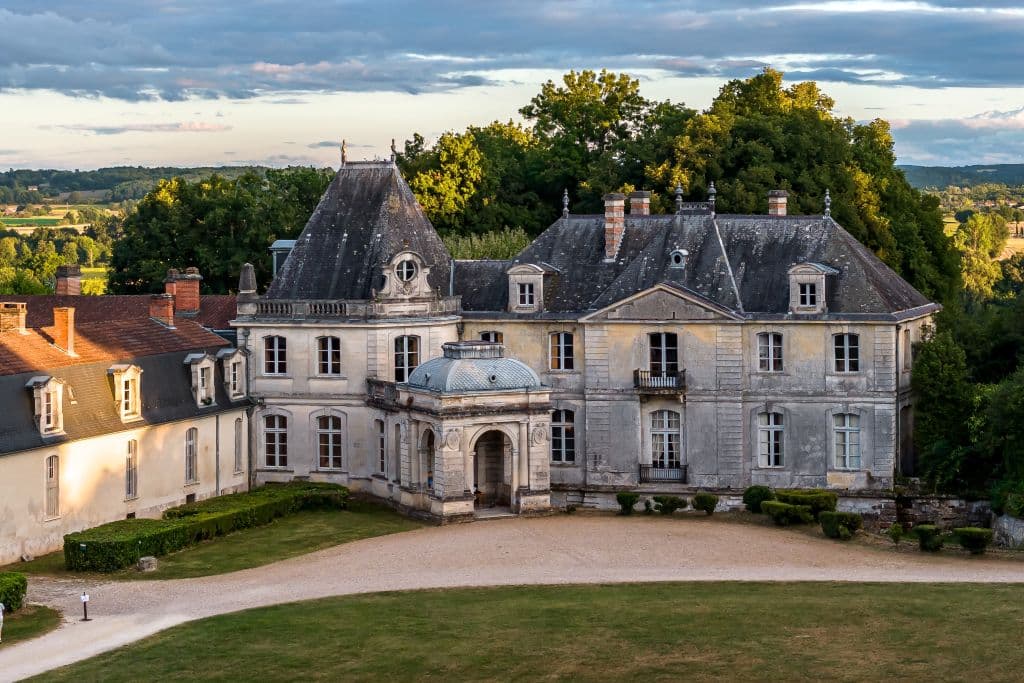Château de Tiregand visite et espace game