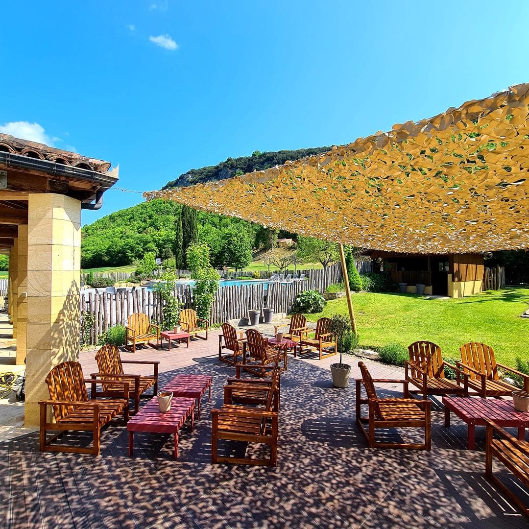 2 Dordogne Terrasse Camping Maisonneuve
