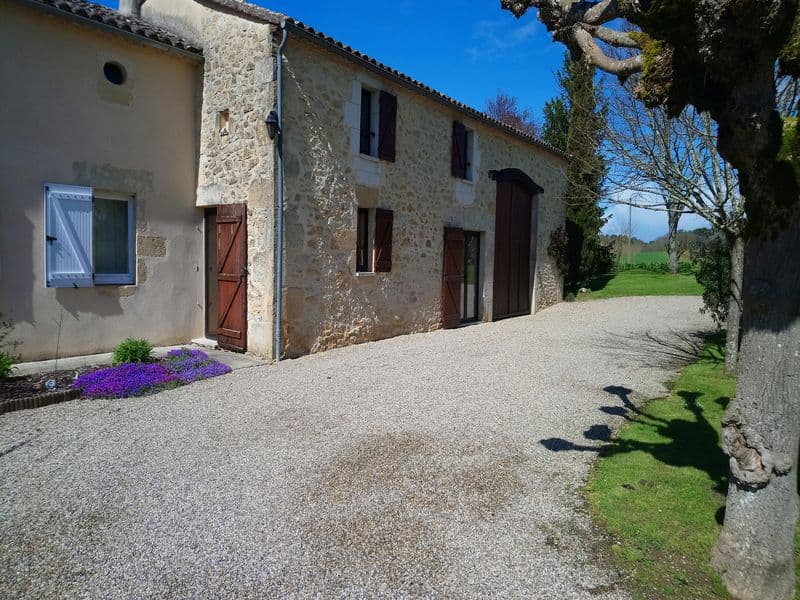 2-La-Maison-de-Piquereau
