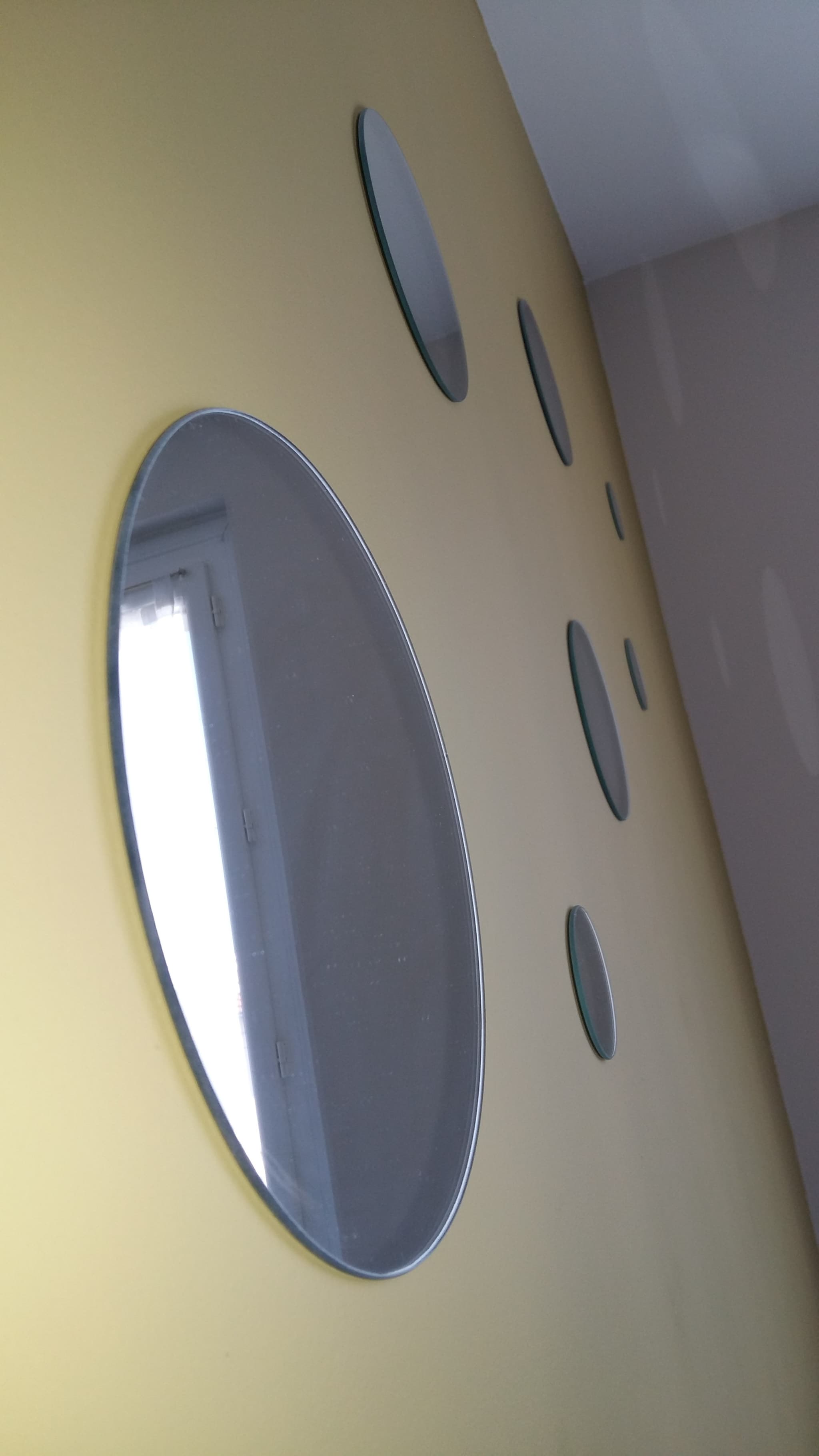 Chambre Bouton d'Or et sa décoration "miroirs"