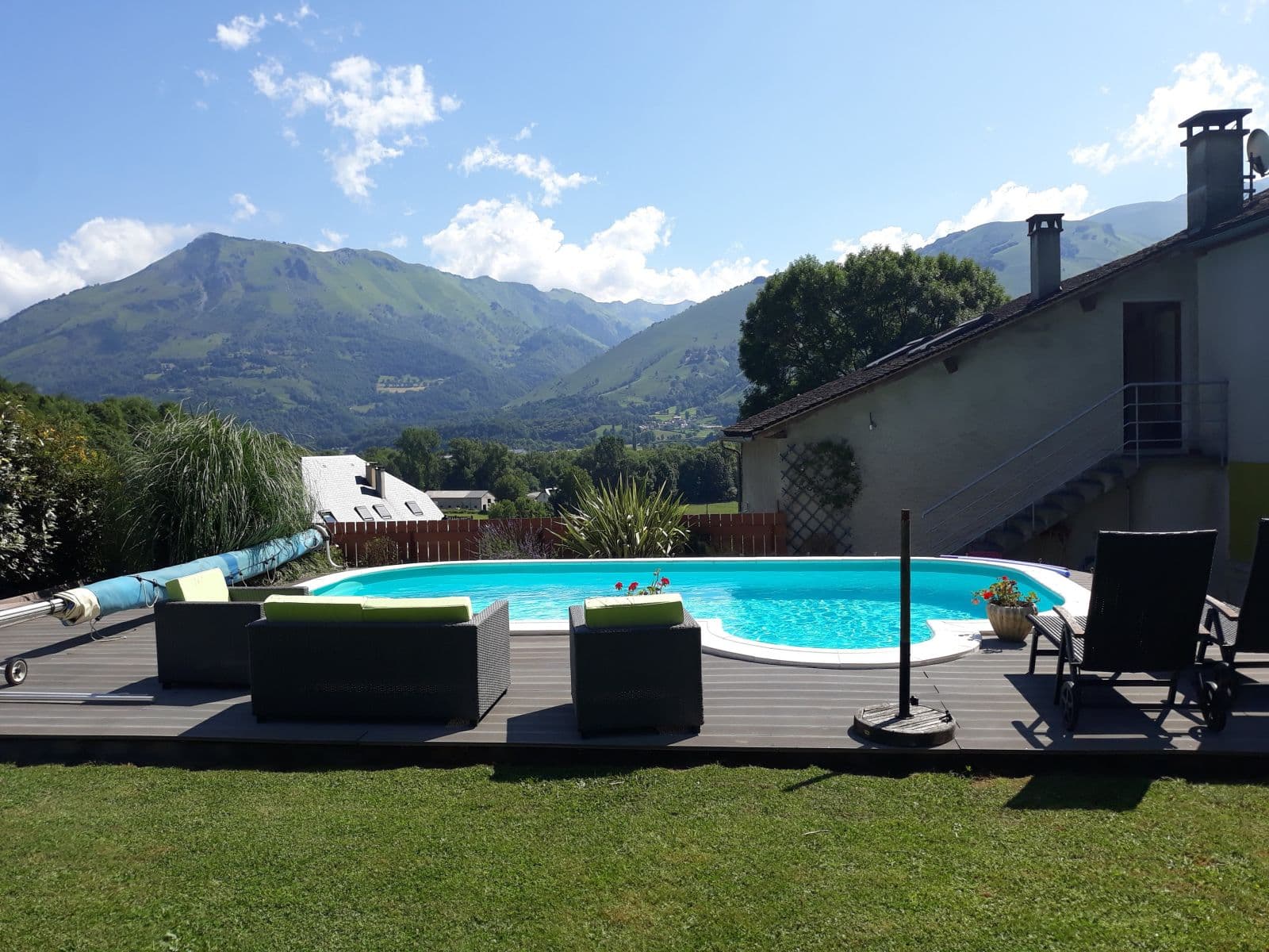 Le petit nid aspois - piscine