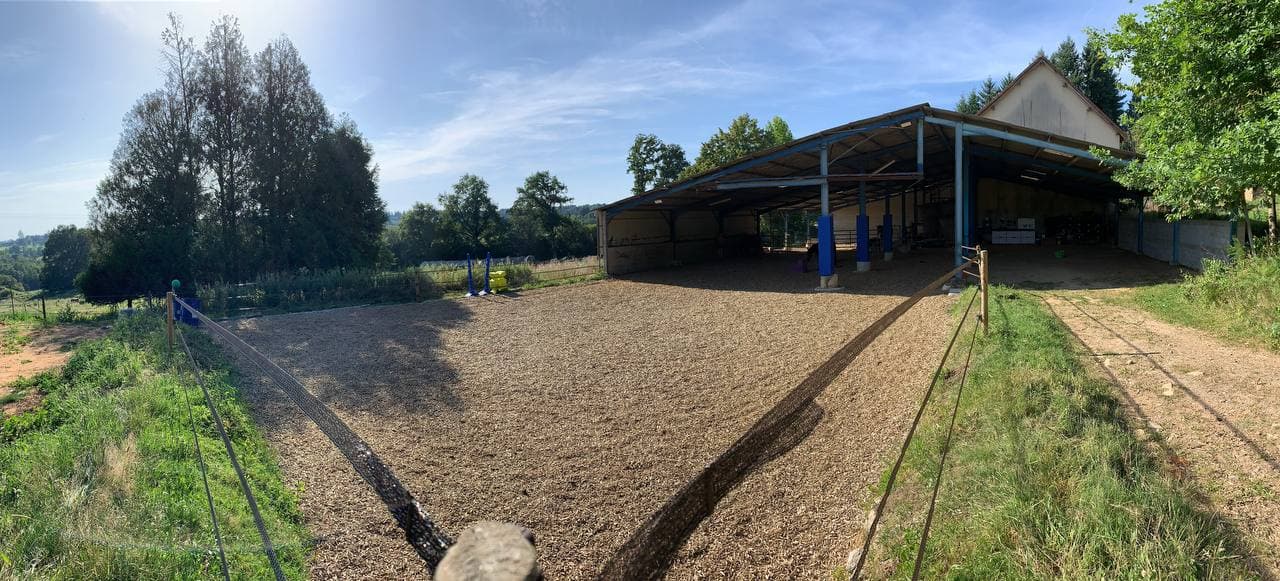 Centre équestre "Les Chevaux de Tilcara" à Château-Chervix_3