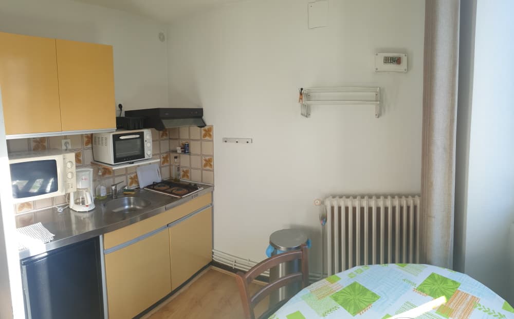 20220228-160133-min