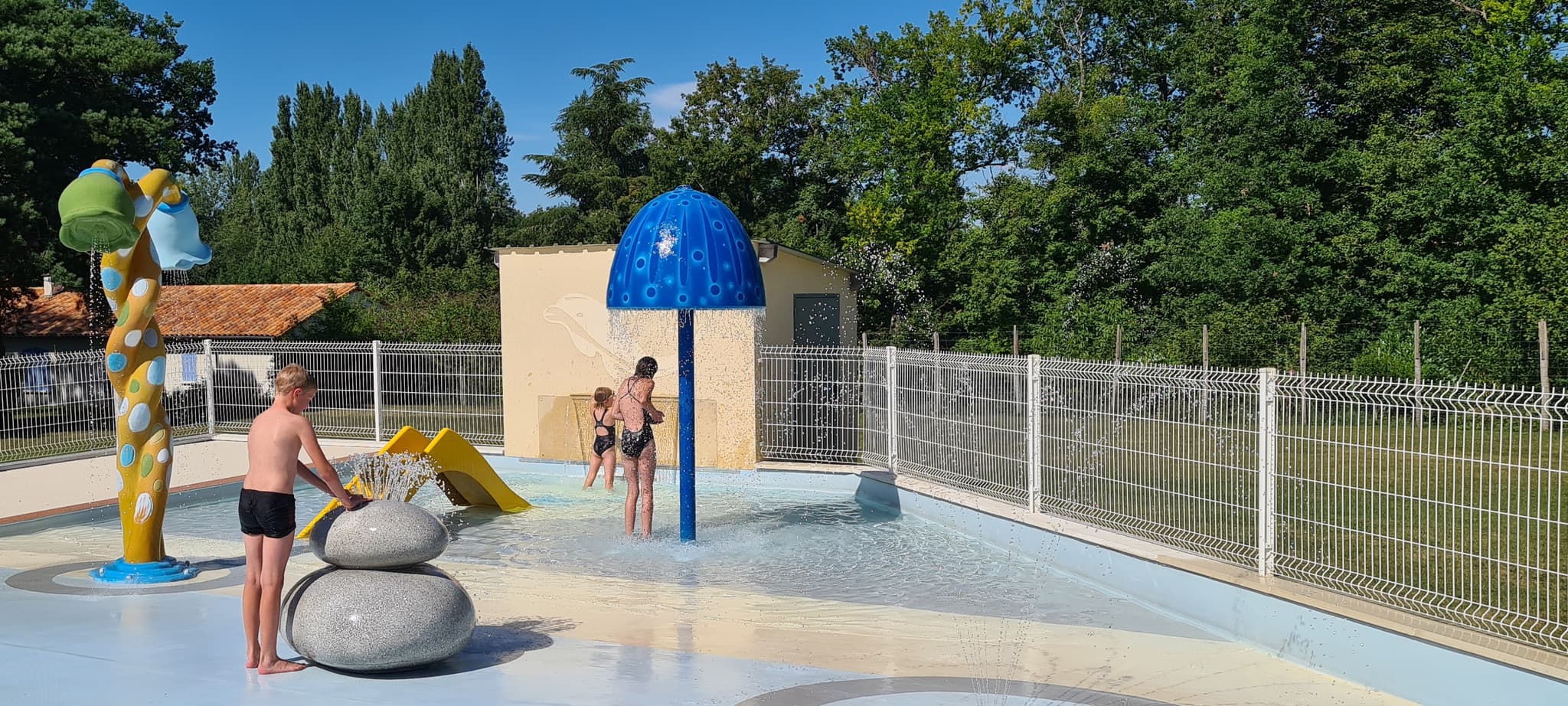Piscine intercommunale Gençay - Saint Maurice 2
