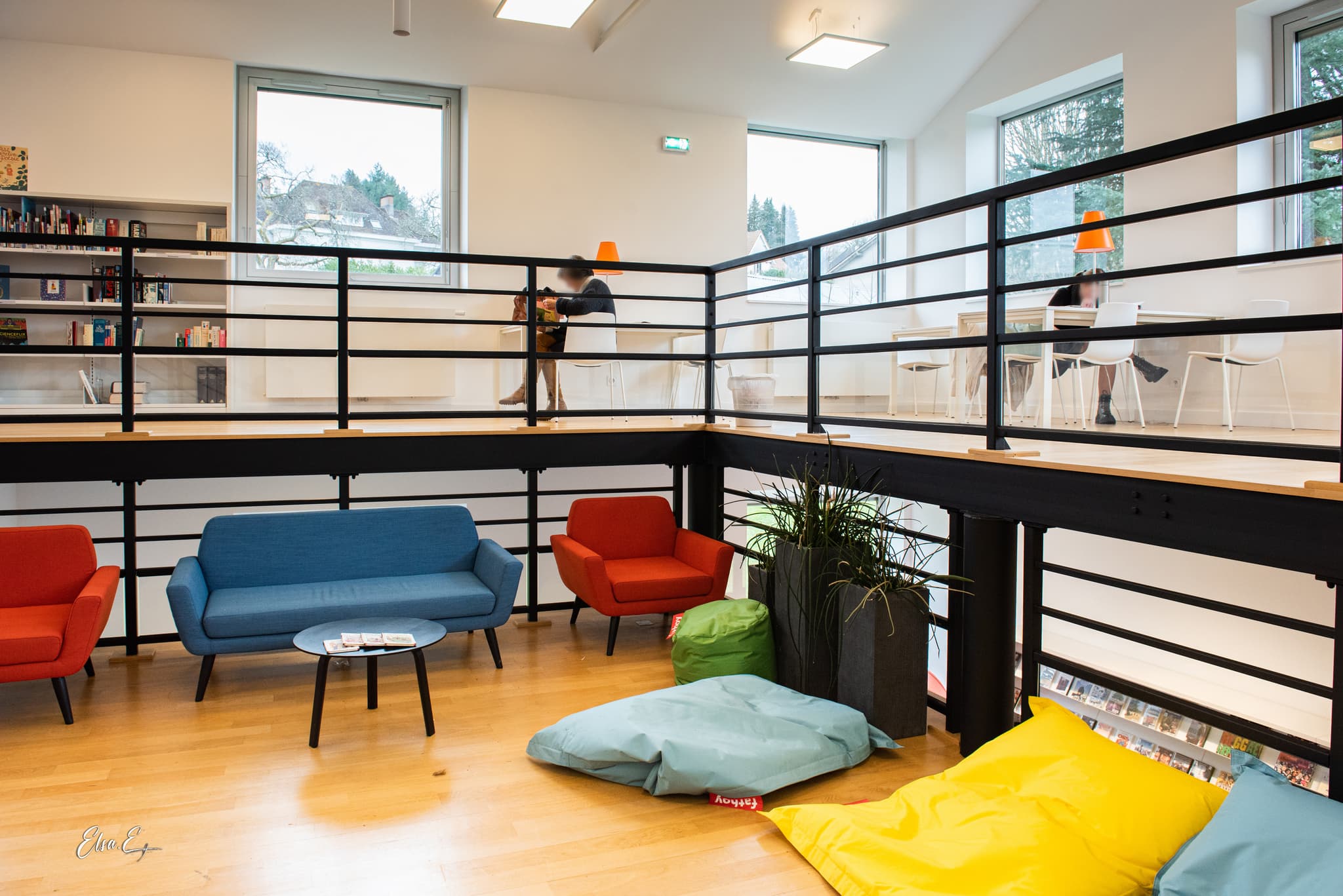 Mezzanine et espace de travail