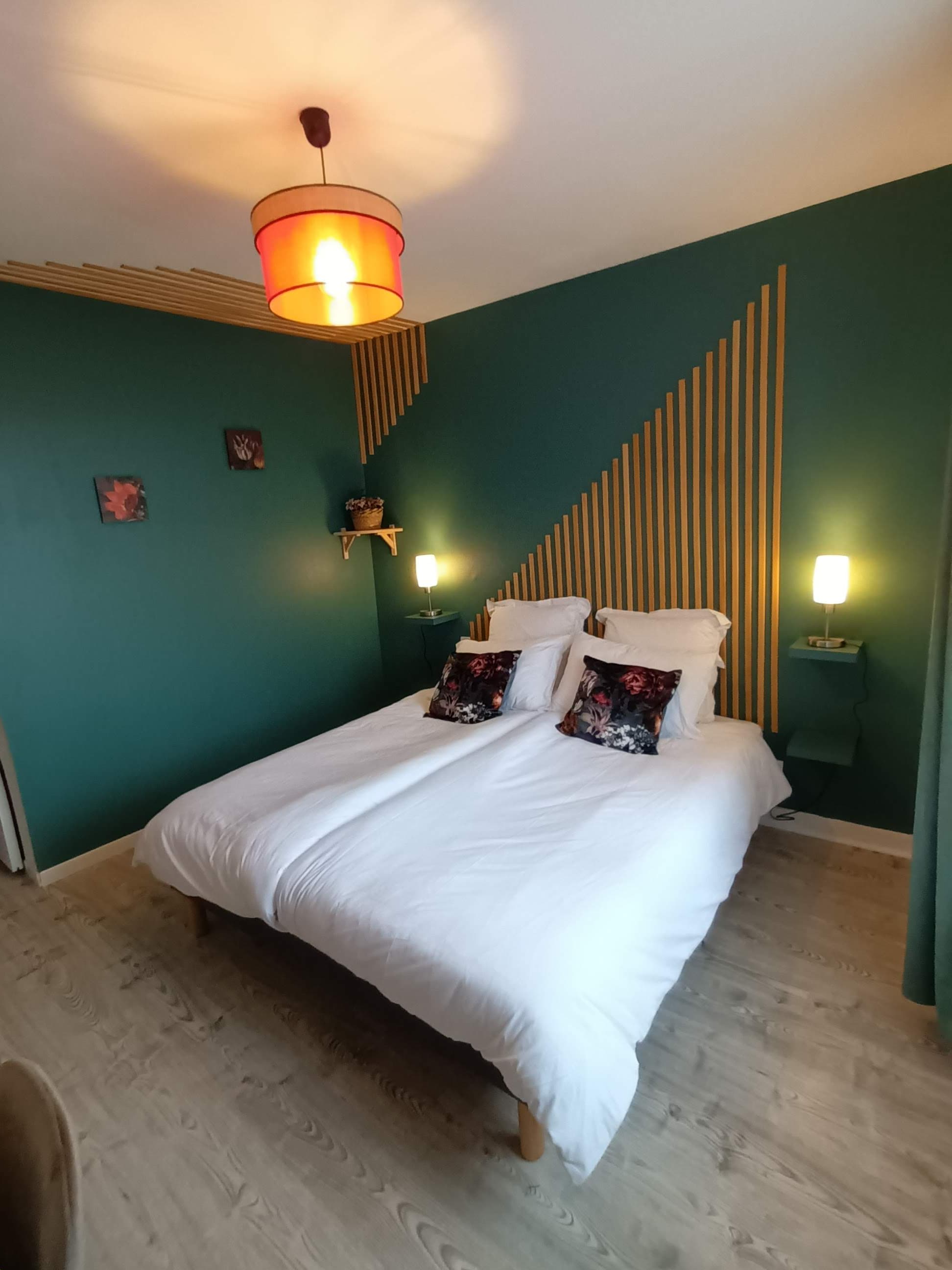 argentonnay-les-chambres-de-la-vallee-chambre-la-gagee-de-boheme