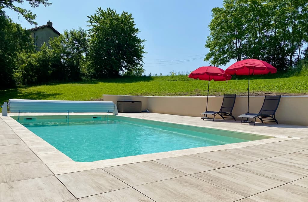 202306 pool