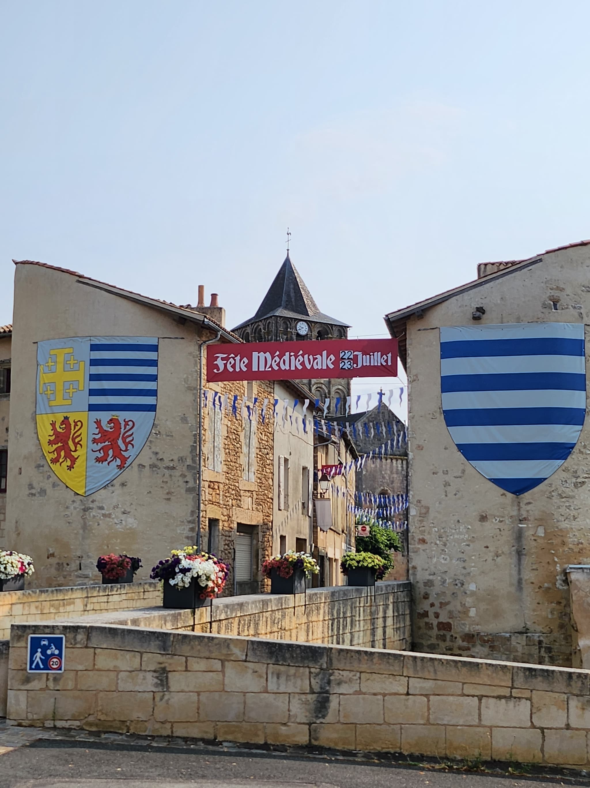 La Cité Historique de Lusignan_6