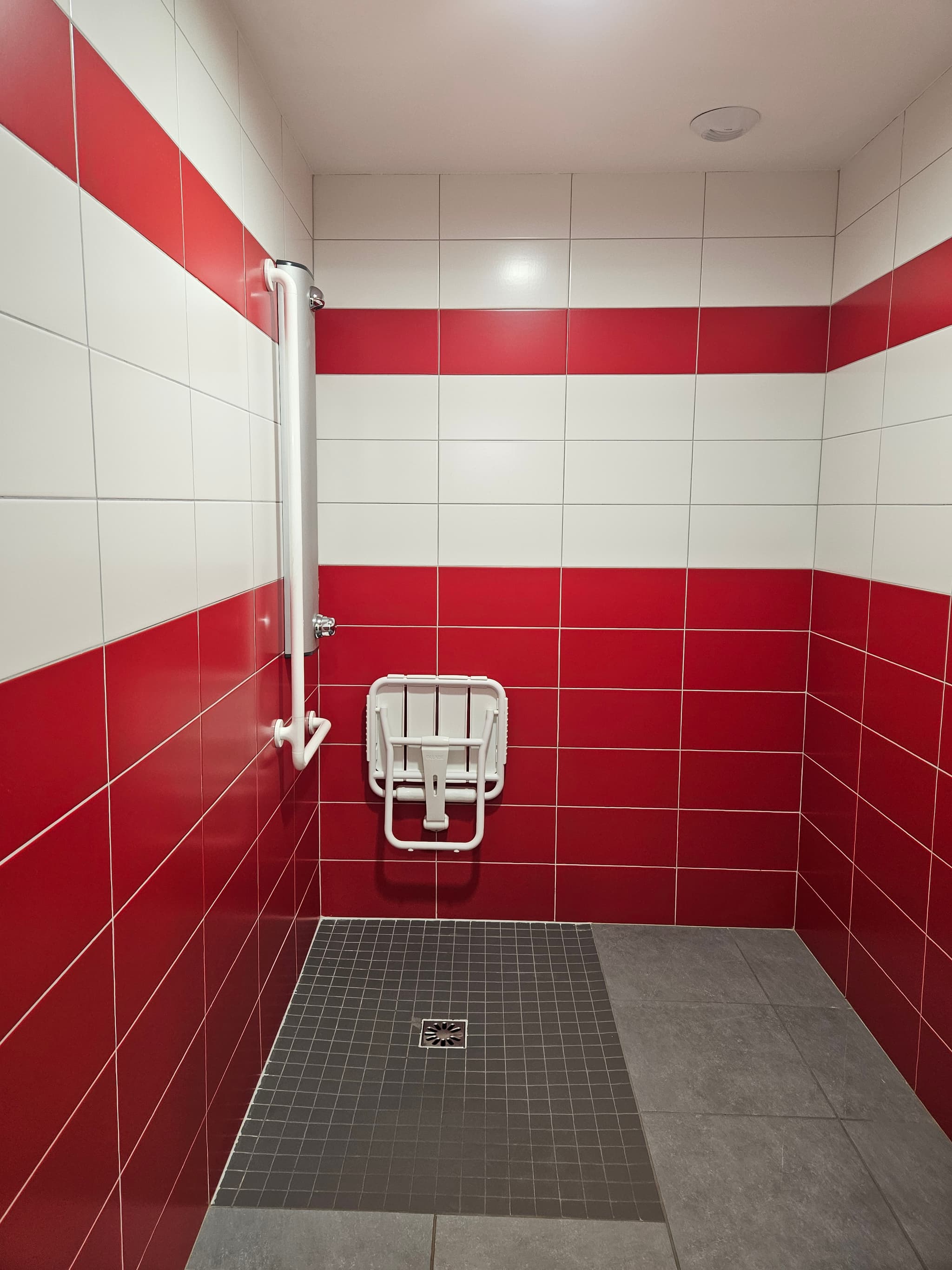 Aire de services Sanitaires St Pardoux Soutiers