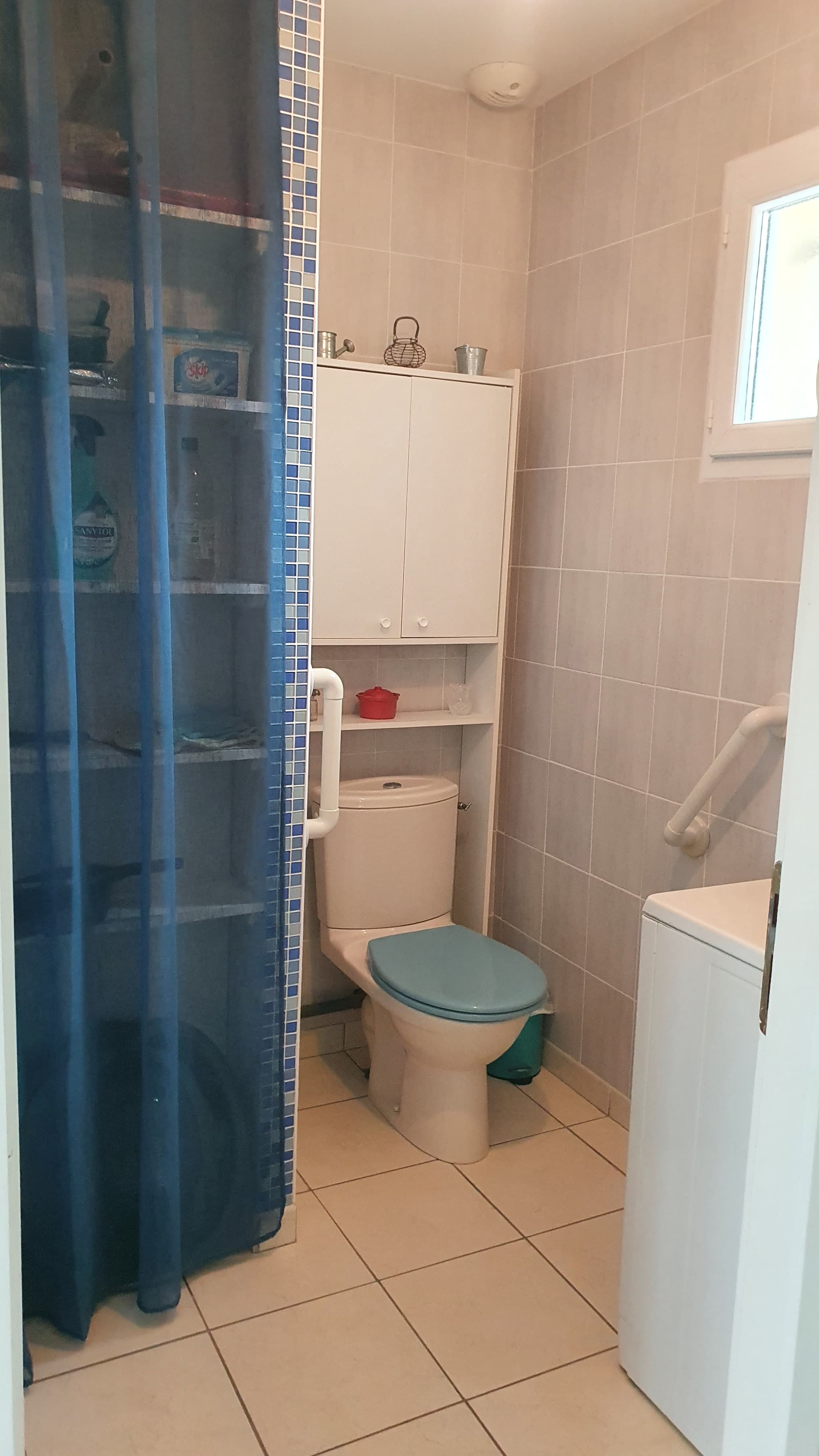wc indépendant et privé