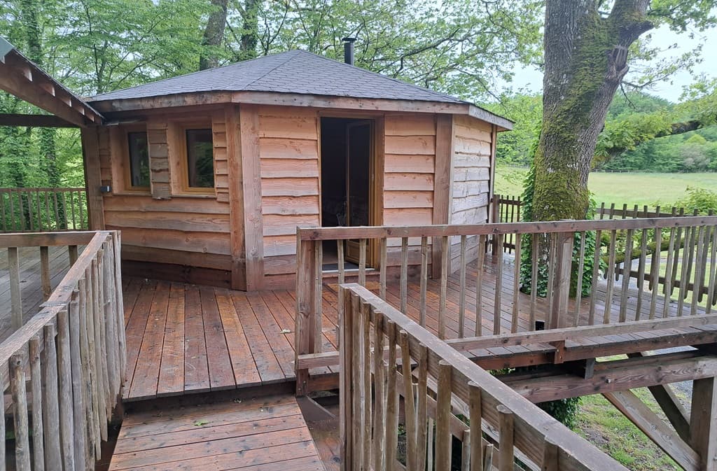 loges du temps cabane perchee