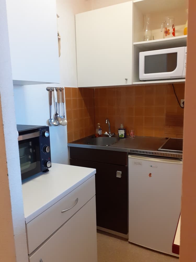 kitchenette
