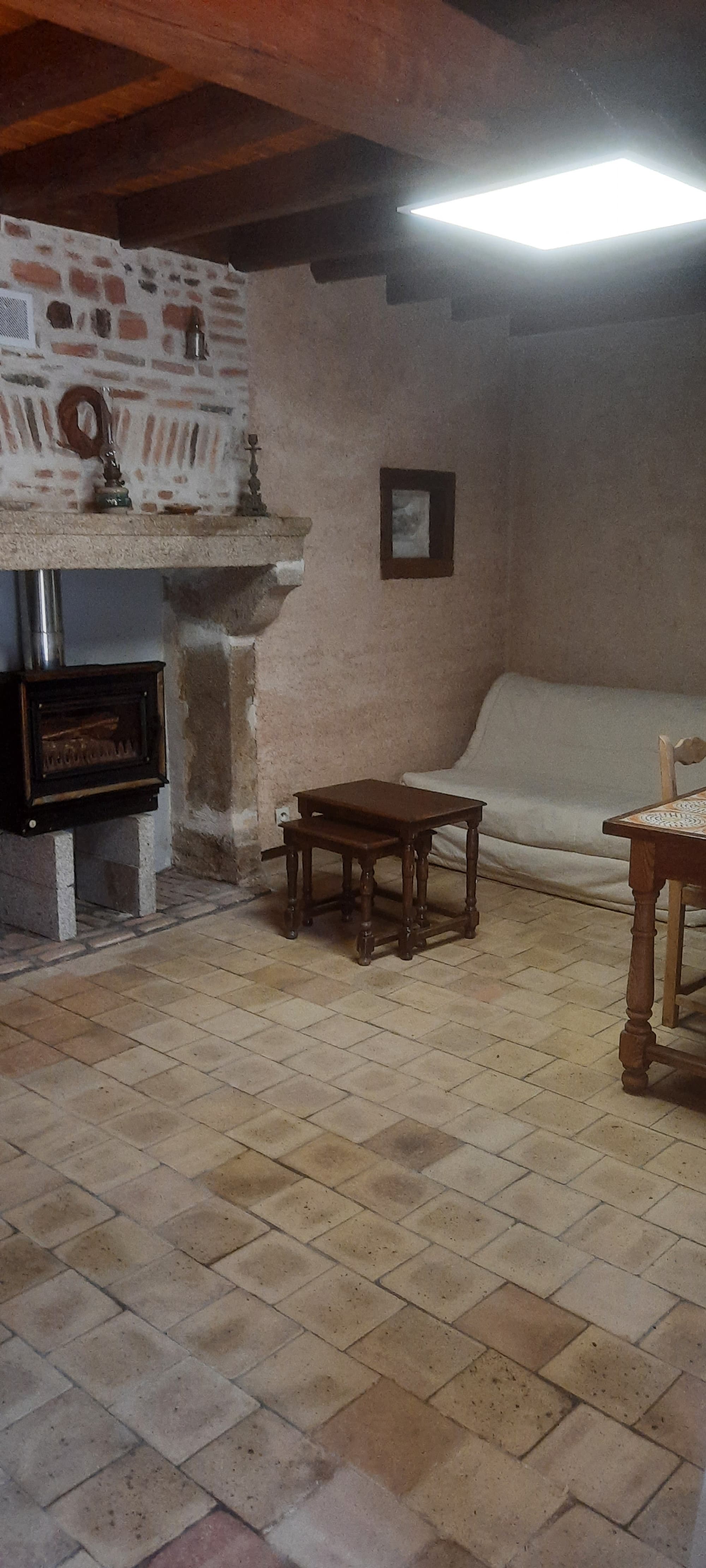 Location 2-4 personnes à Gourgé - salon