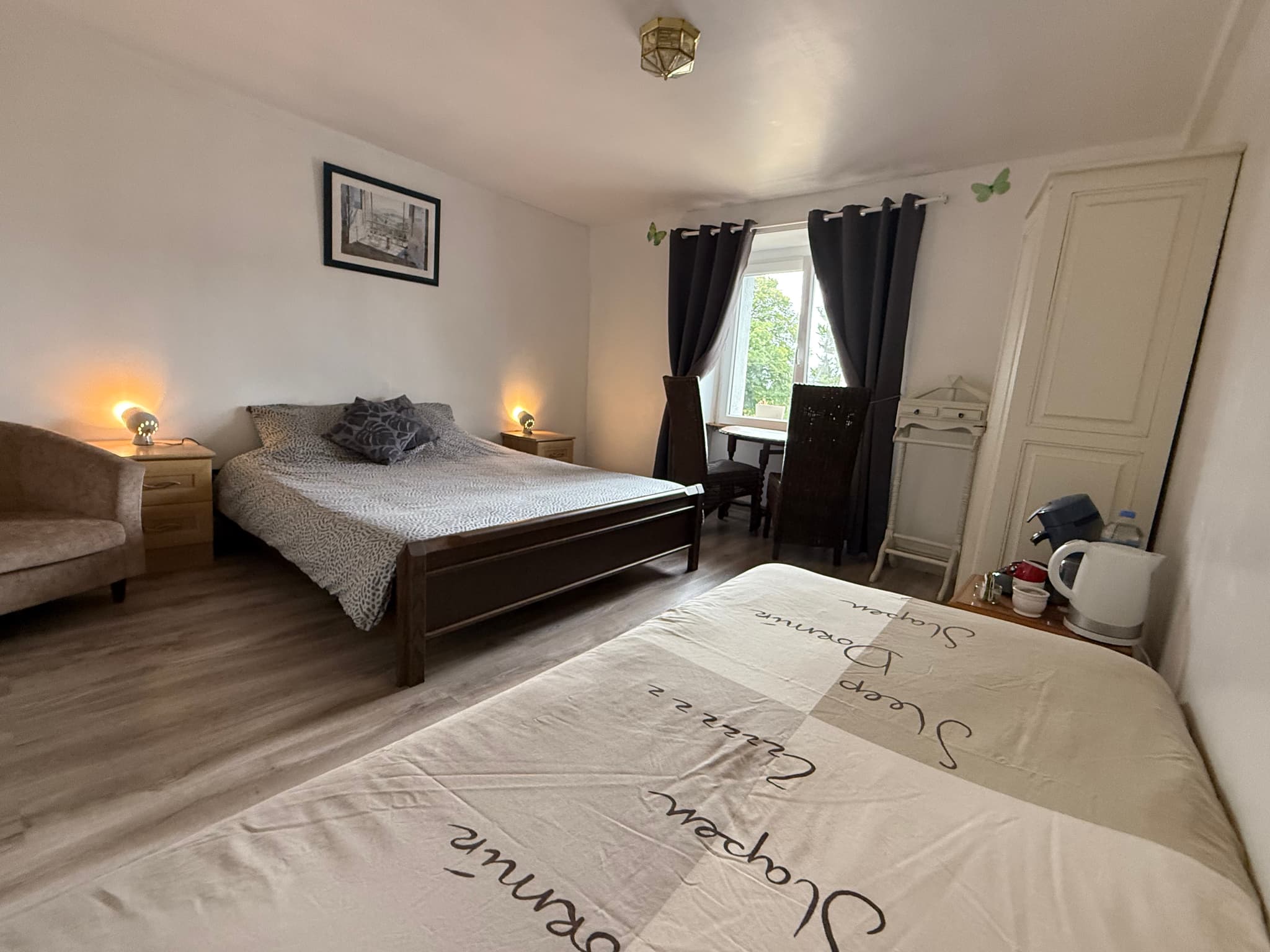 Chambre 3 - (avec en option chambre 4) Salle de bain dans le couloir - max 5p