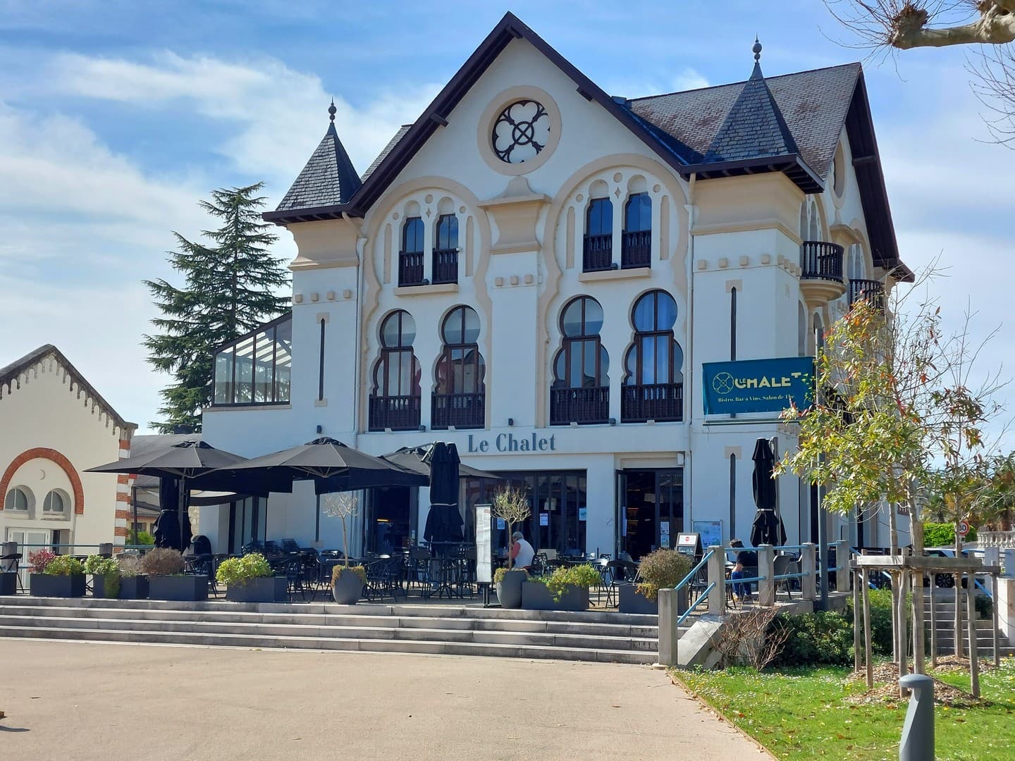 Le Chalet