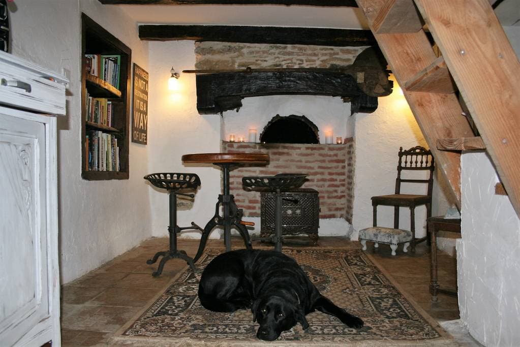 meublé hobbit house coussac bonneval_2