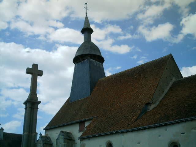 Eglise Saint Julien - Fresselines_1