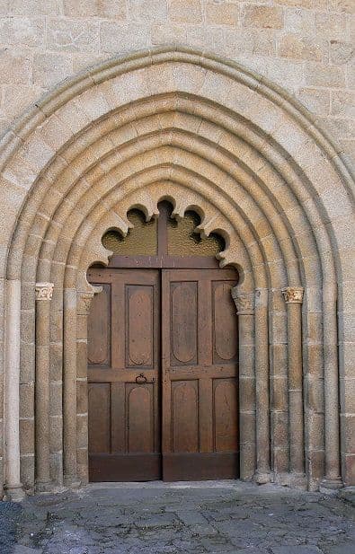 Eglise de l'Assomption - Chéniers_2