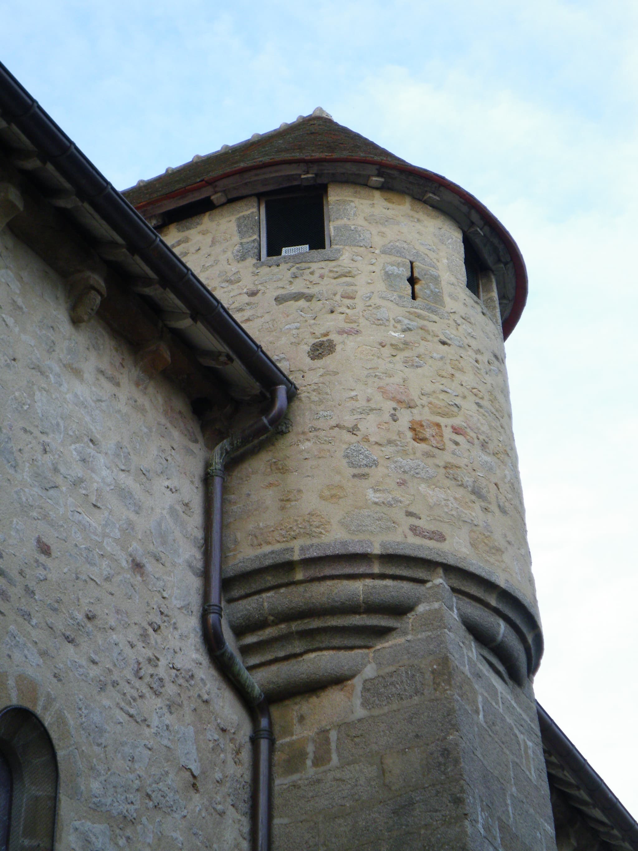 Échauguette de l'église fortifiée d'Arnac la Poste