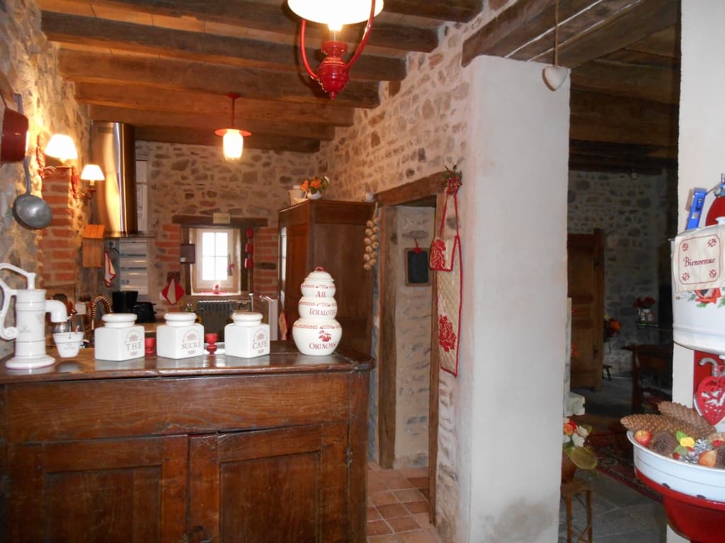 Meublé de M. & Mme Serre_1