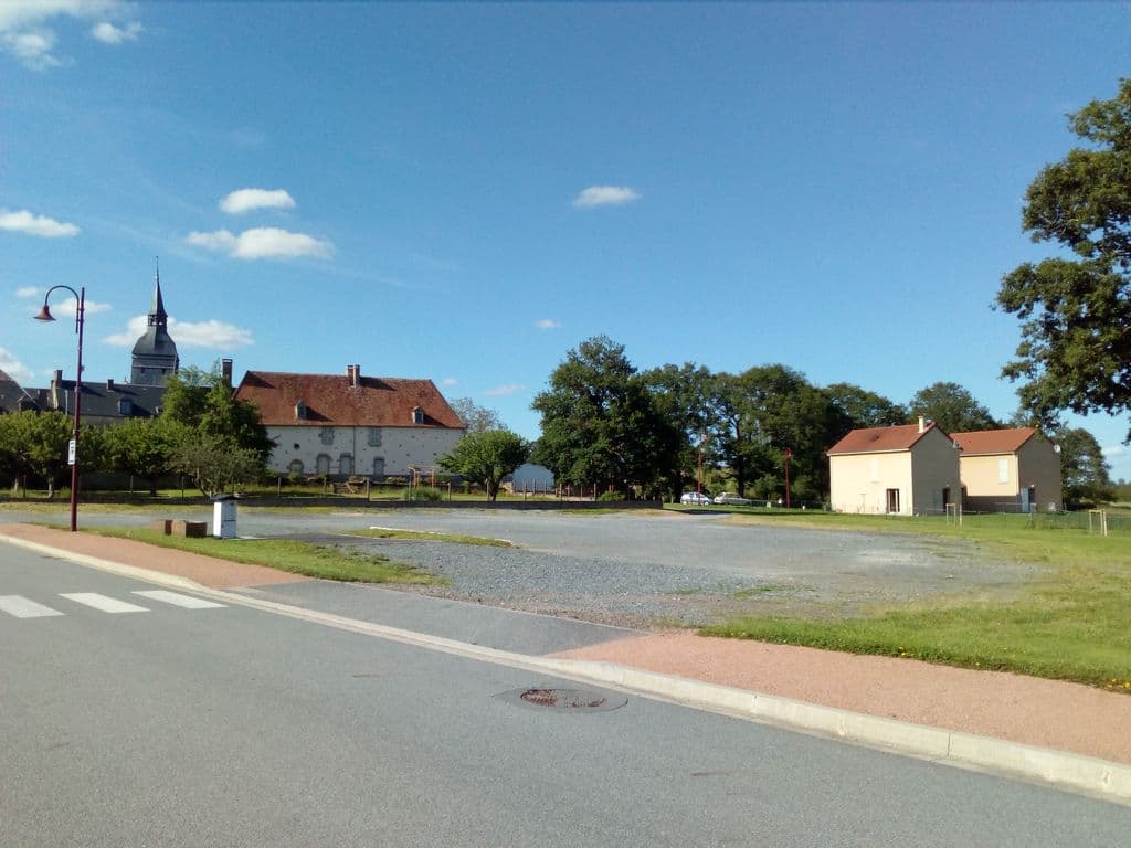 Aire d'accueil camping-car_1